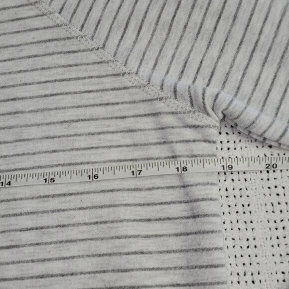 Danskin Sz. S Grey Striped Long Sleeve Cute Cut Front Sweatshirt - Picture 8 of 11